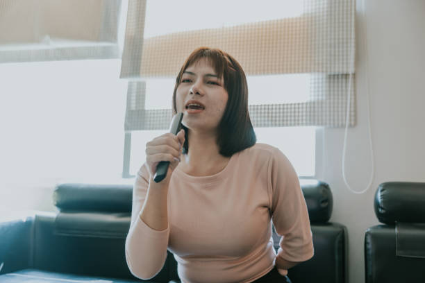 Straw Phonation (With The Singing / Straw™) For Trans Singers
